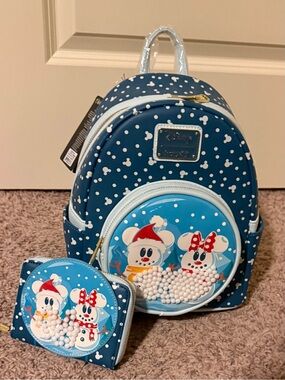 🎄👜 ❄️ NWT Loungefly Disney Mickey & Minnie Snow Globe Backpack & Wallet Set